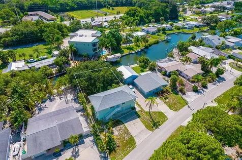 1645 Riverside Drive Englewood FL 34223