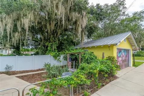 531 S Grove Street Eustis FL 32726