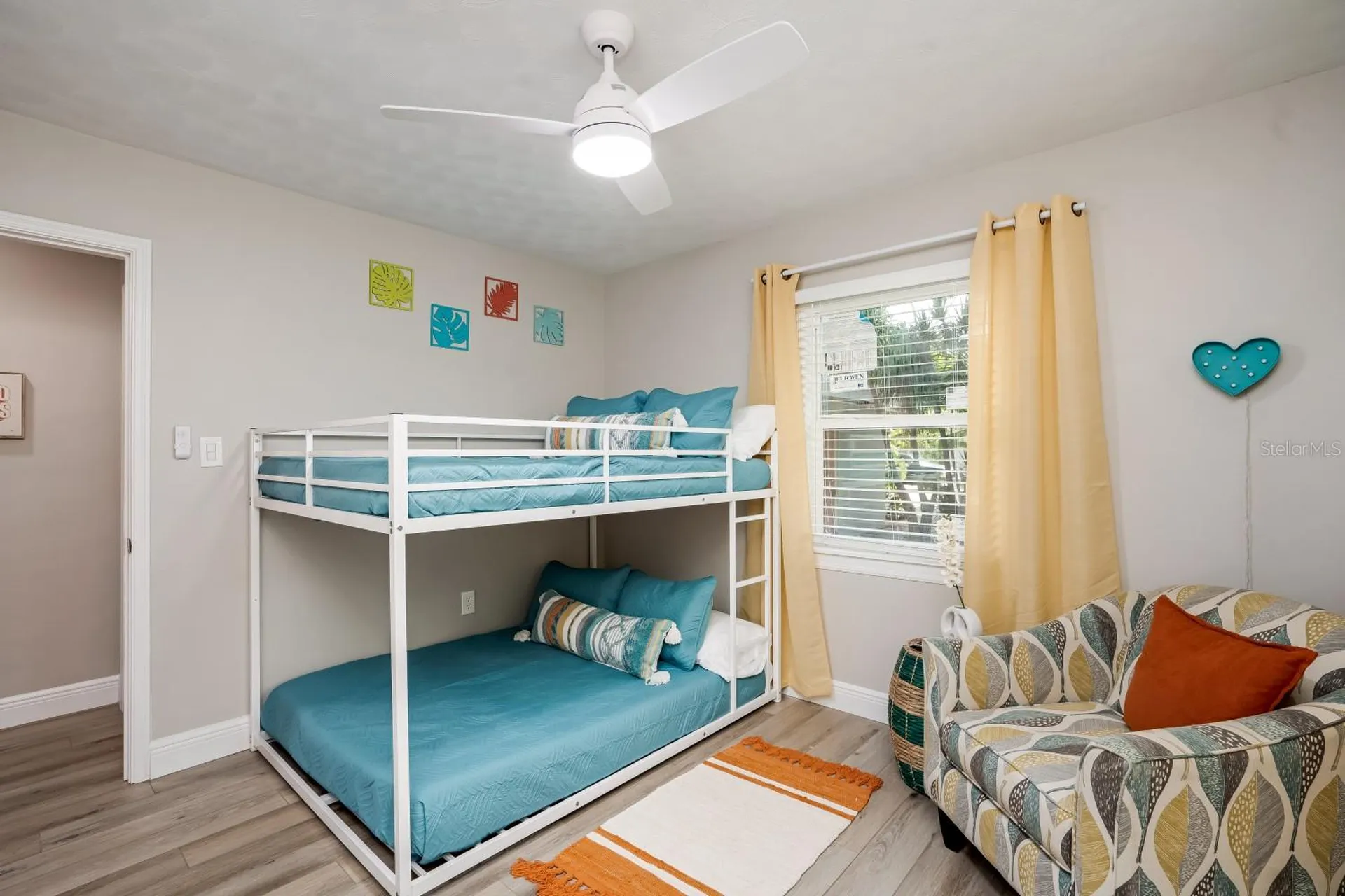 617 26th Street W Bradenton FL 34205