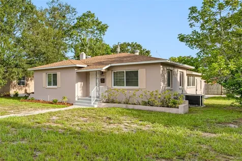 4332 9th Avenue N St Petersburg FL 33713