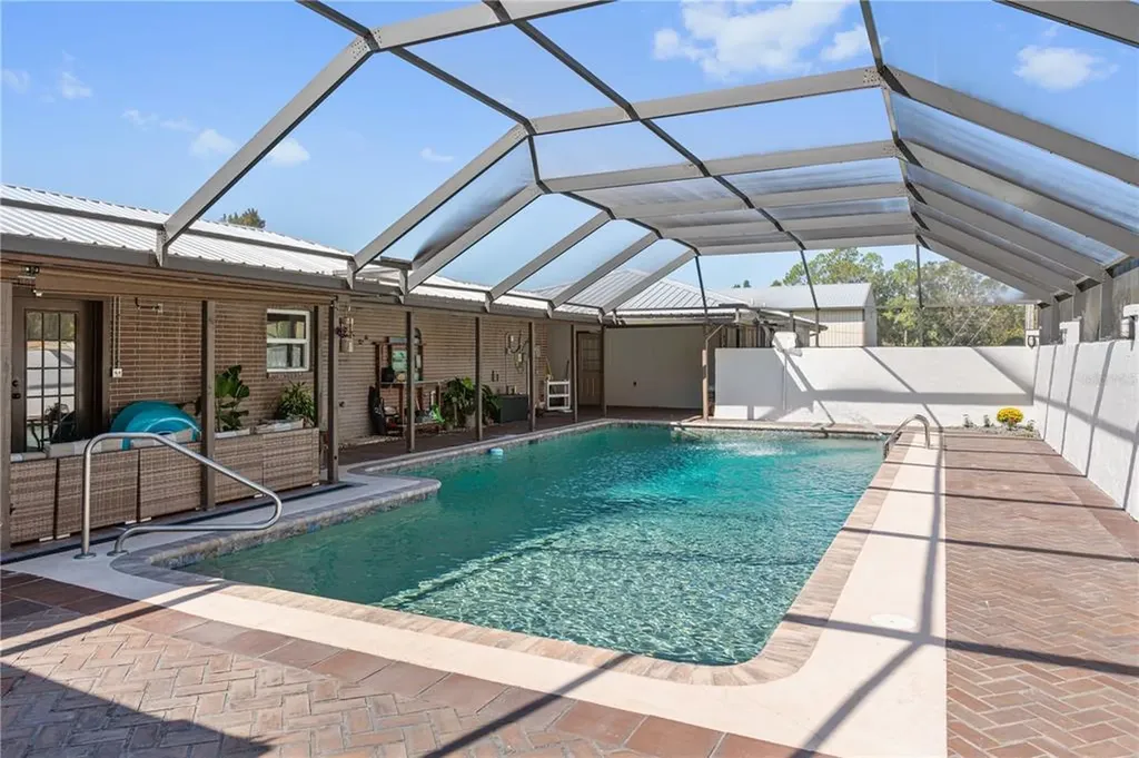1511 W Daughtery Road Lakeland FL 33810