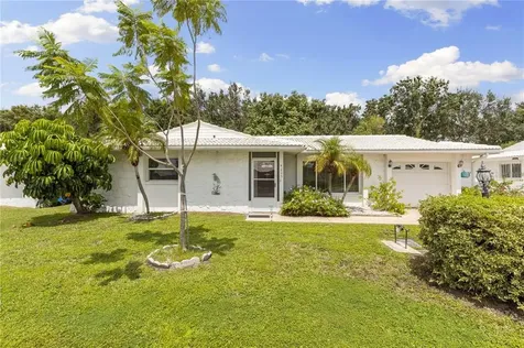 4203 Chinaberry Road Bradenton FL 34208