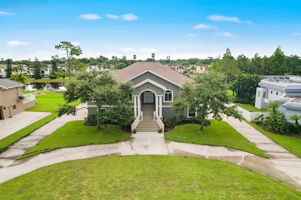 7885 Cheyenne Drive Seminole FL 33777