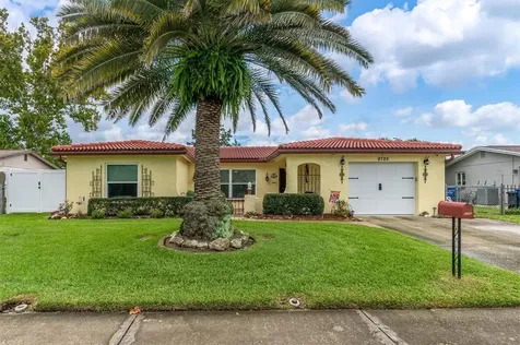 9725 Lakeside Lane Port Richey FL 34668