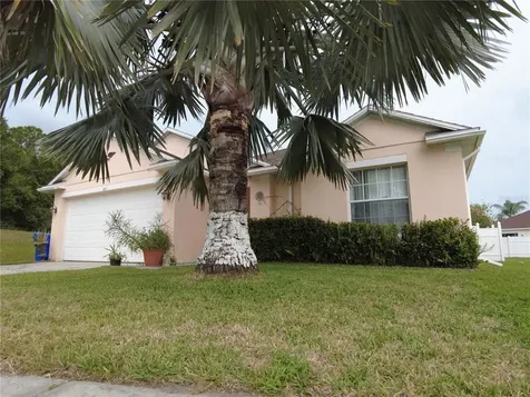 1811 Karat Court Kissimmee FL 34743