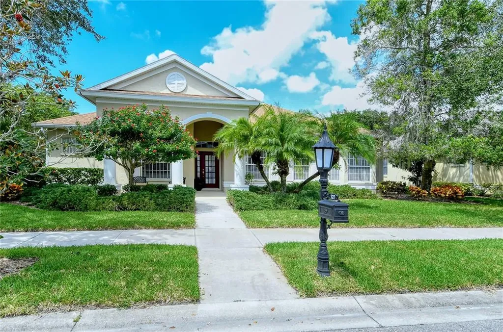 727 Shadow Bay Way Osprey FL 34229