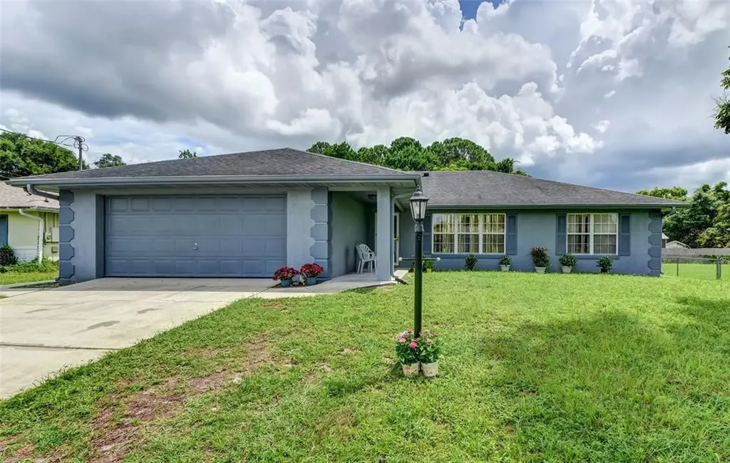 829 Goldcoast Drive Deltona FL 32725