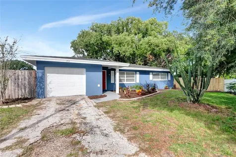 1715 Newport Lane Clearwater FL 33756