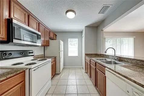 201 Hardcastle Place Valrico FL 33594