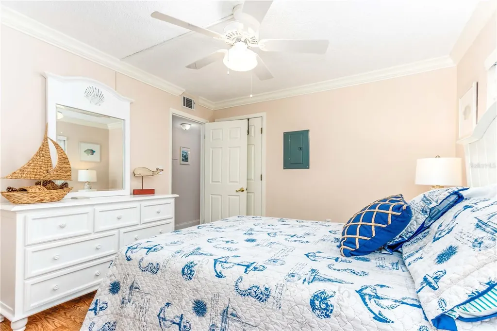 1270 Gulf Boulevard Clearwater FL 33767