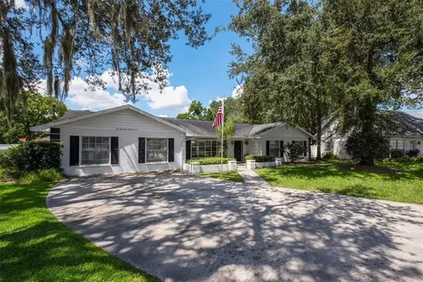 7147 Wrenwood Circle Tampa FL 33617