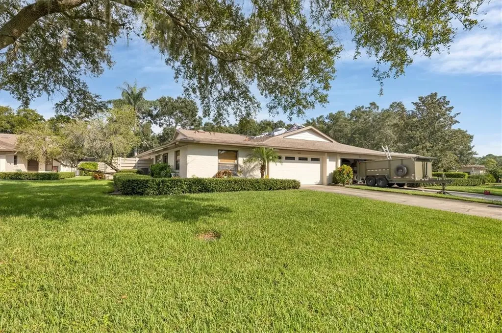4504 Lake Vista Drive Sarasota FL 34233