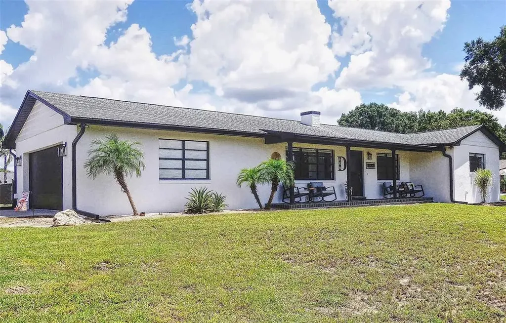 680 Wood Avenue Frostproof FL 33843
