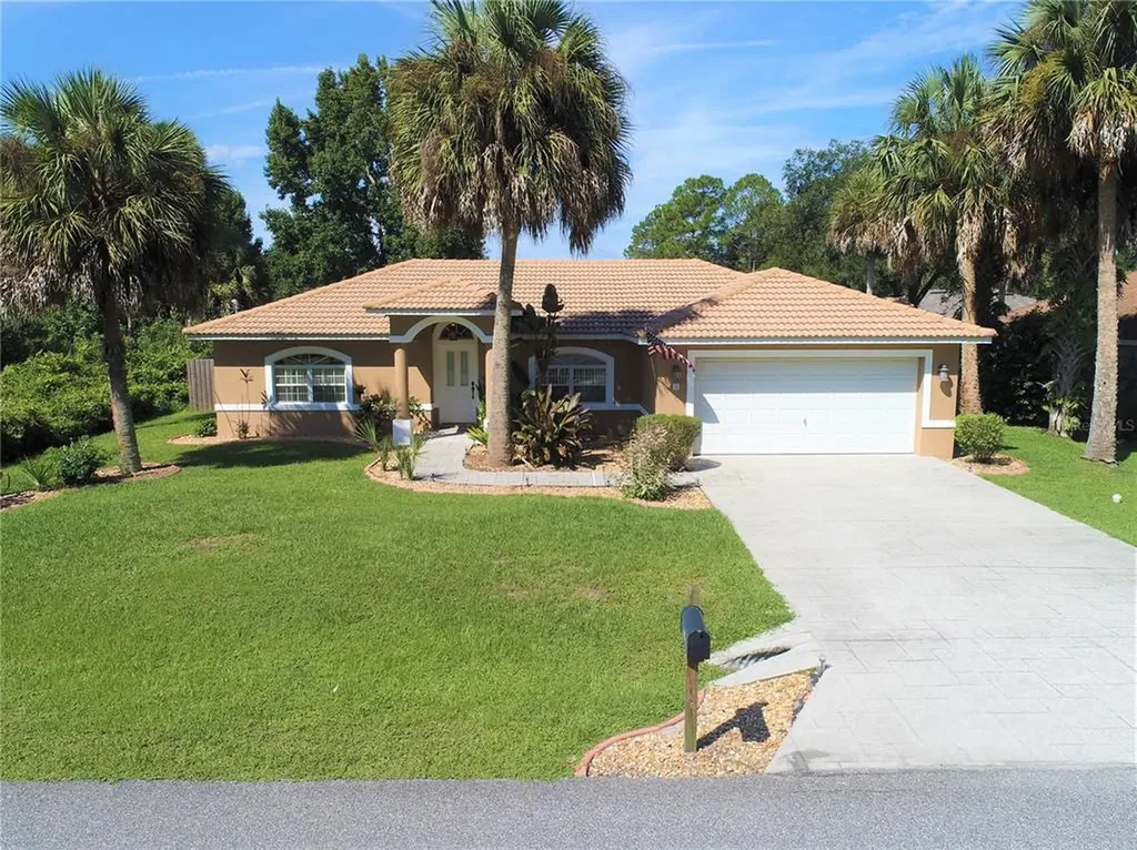 52 Pickering Drive Palm Coast FL 32164