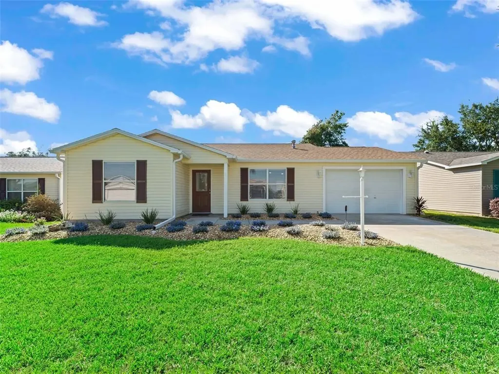 1233 Carvello Drive The Villages FL 32162