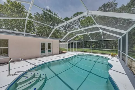 18526 Sweetbay Lane Dade City FL 33523