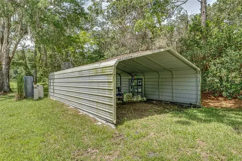 18526 Sweetbay Lane Dade City FL 33523