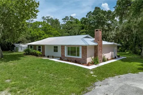 18526 Sweetbay Lane Dade City FL 33523