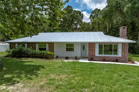 18526 Sweetbay Lane Dade City FL 33523