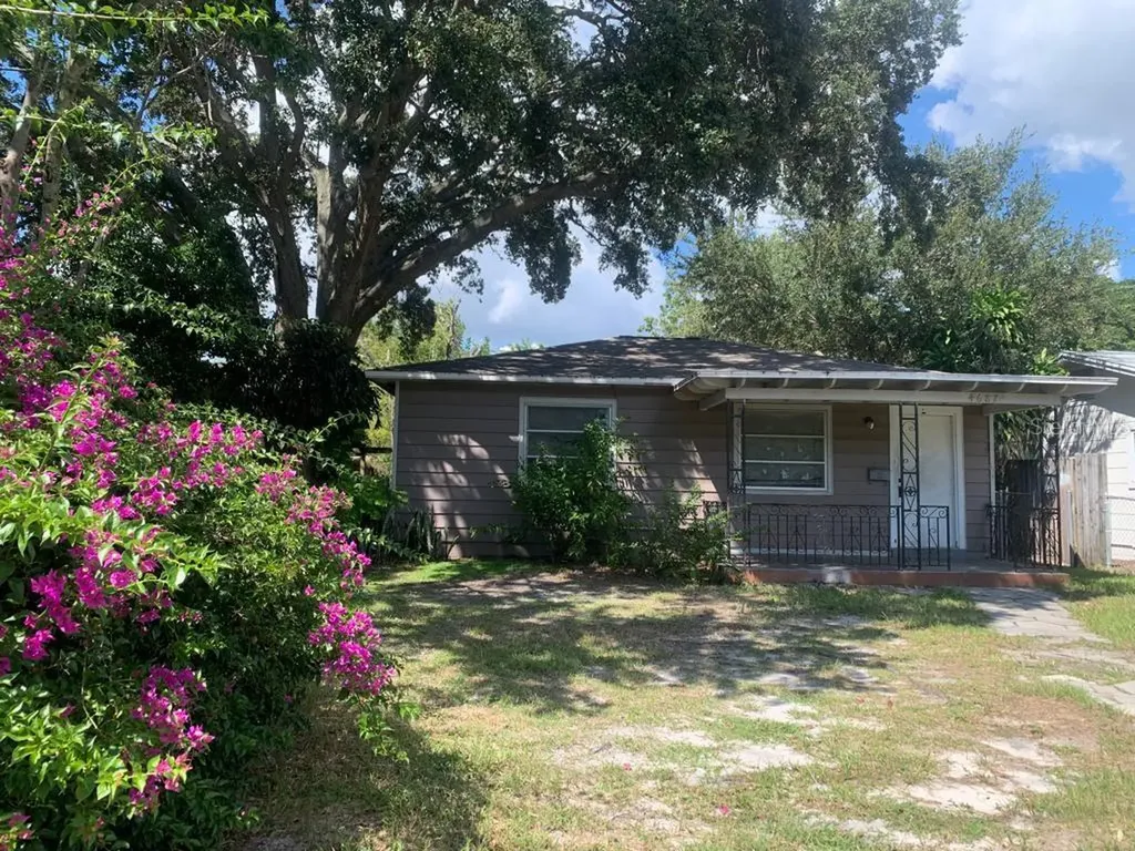 4687 20th Avenue S St Petersburg FL 33711