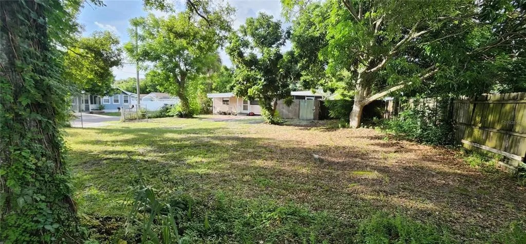 2947 18th Street N St Petersburg FL 33713