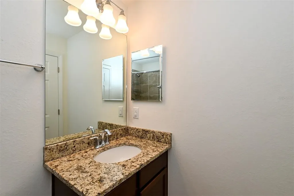 5567 Palmer Circle Bradenton FL 34211