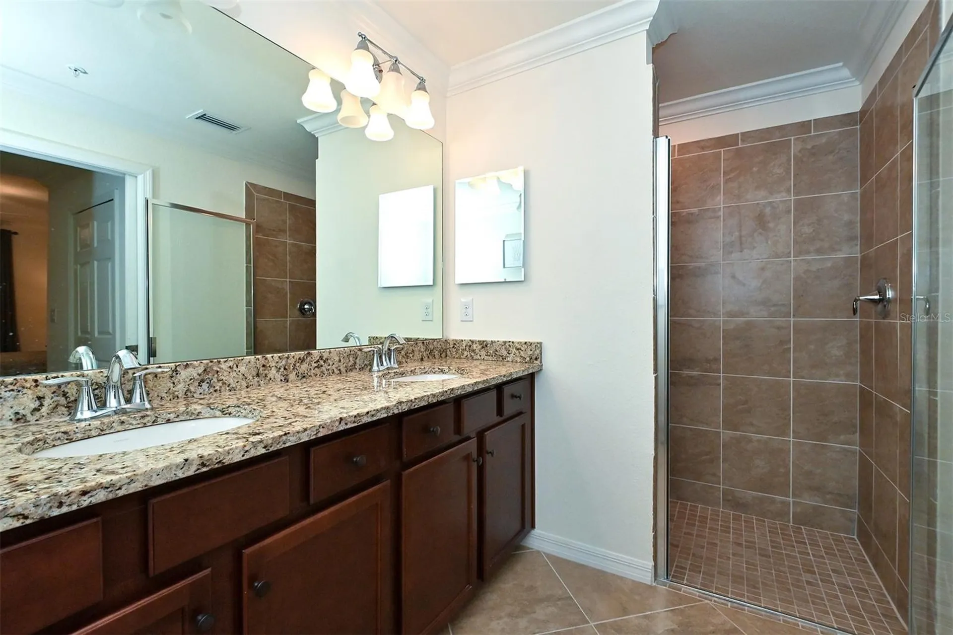 5567 Palmer Circle Bradenton FL 34211