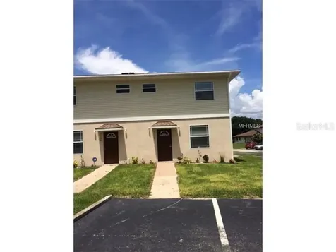 2110 Pine Chace Court Tampa FL 33613