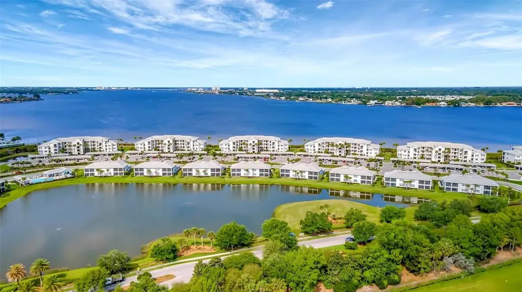 910 Tidewater Shores Loop Bradenton FL 34208