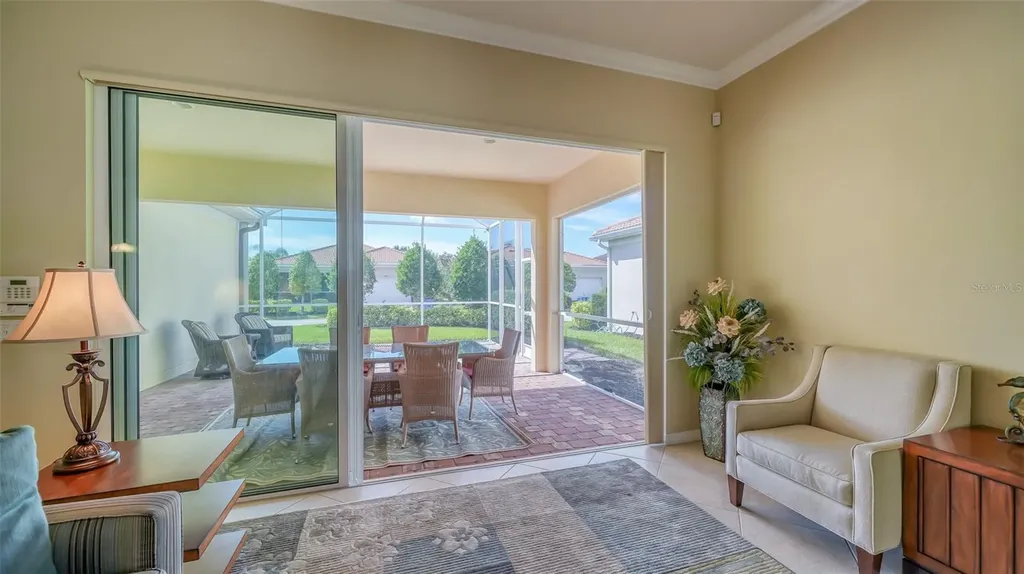 1498 Ernesto Drive Sarasota FL 34238