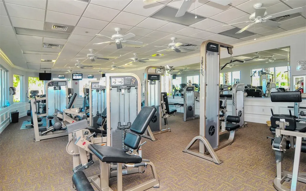 1498 Ernesto Drive Sarasota FL 34238