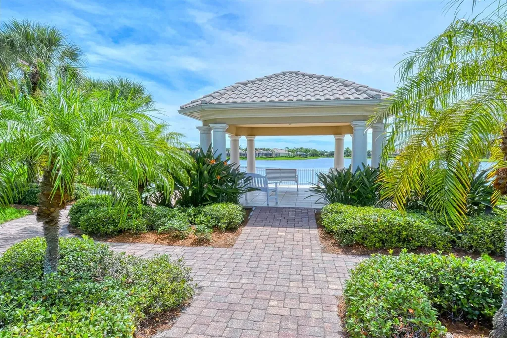 1498 Ernesto Drive Sarasota FL 34238