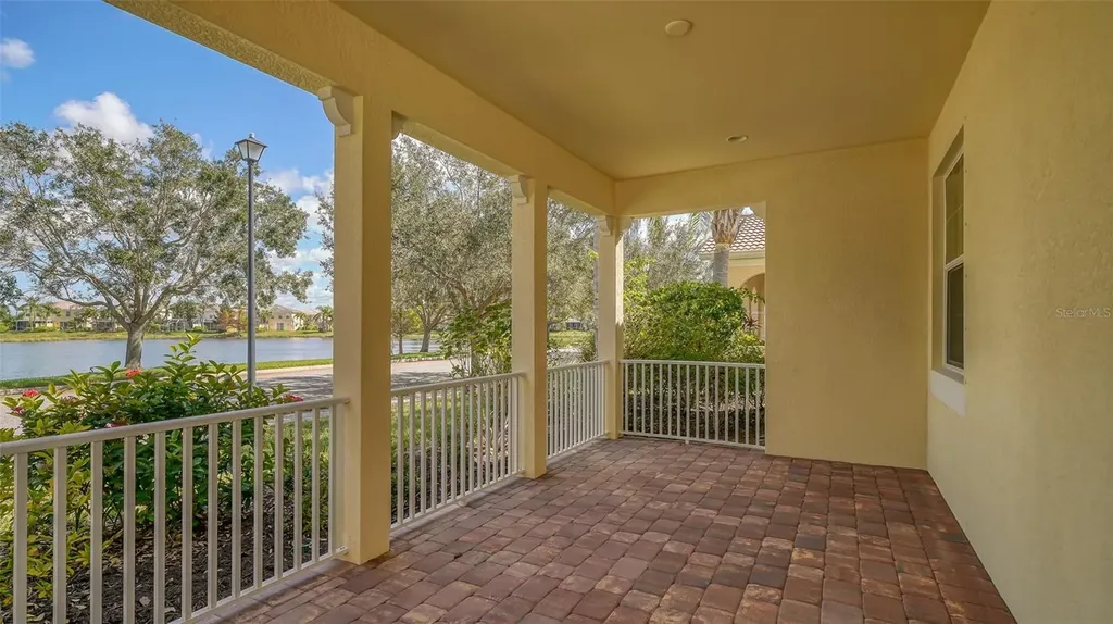 1498 Ernesto Drive Sarasota FL 34238