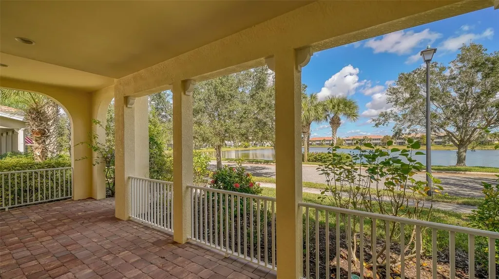 1498 Ernesto Drive Sarasota FL 34238