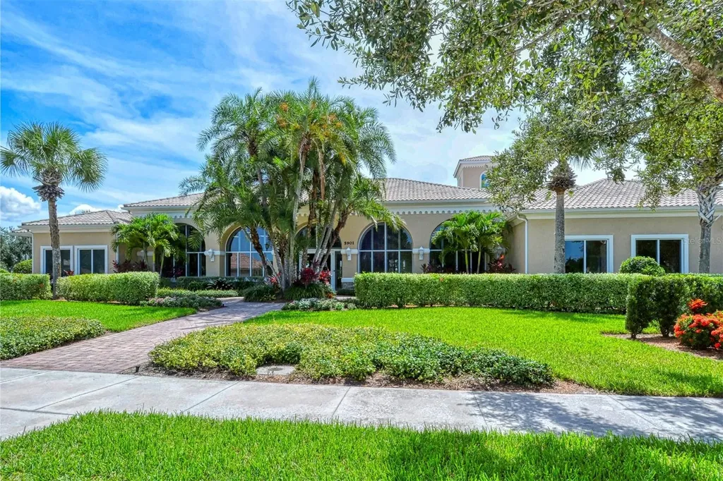 1498 Ernesto Drive Sarasota FL 34238
