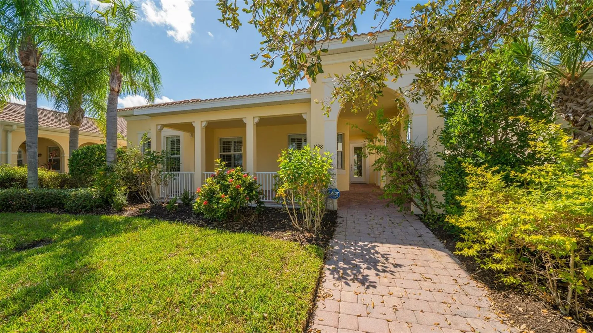 1498 Ernesto Drive Sarasota FL 34238