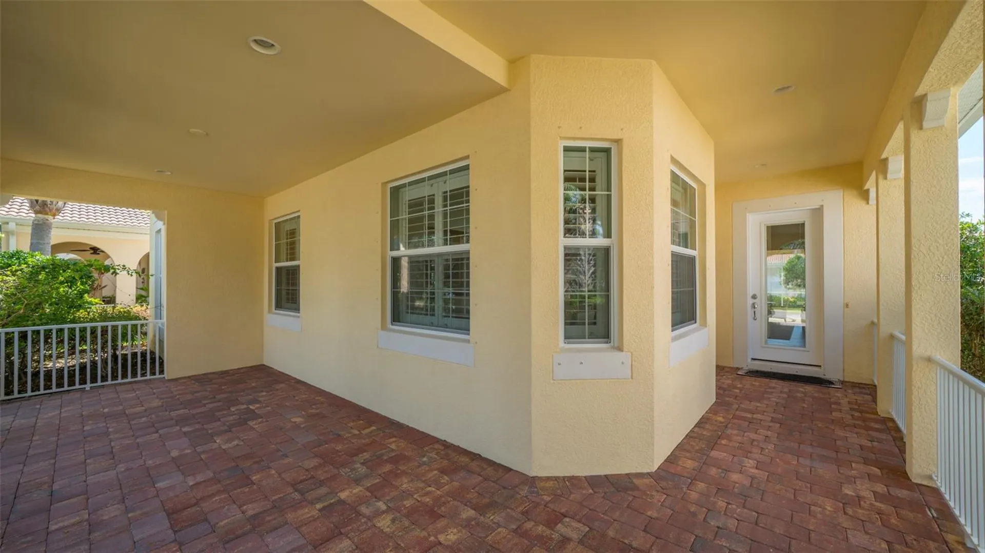 1498 Ernesto Drive Sarasota FL 34238