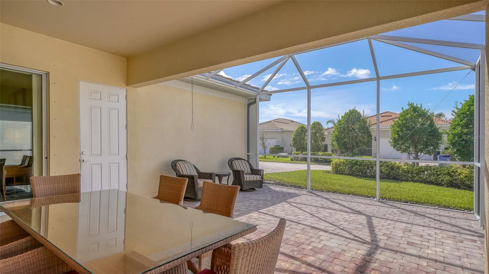 1498 Ernesto Drive Sarasota FL 34238