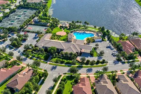 1498 Ernesto Drive Sarasota FL 34238