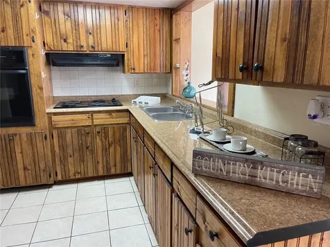 12808 College Hill Drive Hudson FL 34667