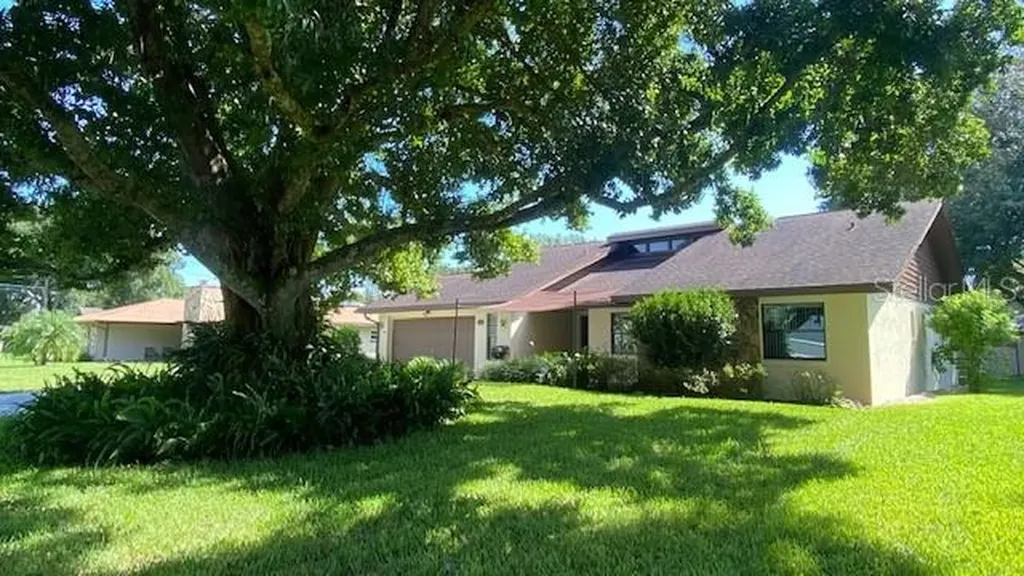 510 Mandy Street Auburndale FL 33823