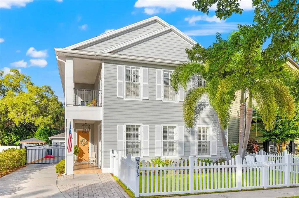 5813 S 3rd Street Tampa FL 33611