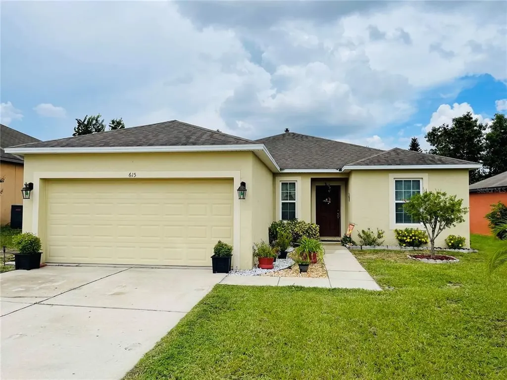615 Savannah Preserve Loop Davenport FL 33837