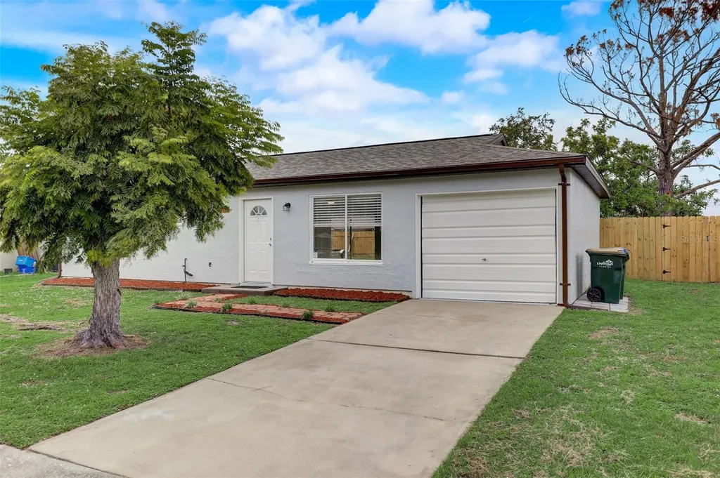 8130 Lombra Avenue North Port FL 34287