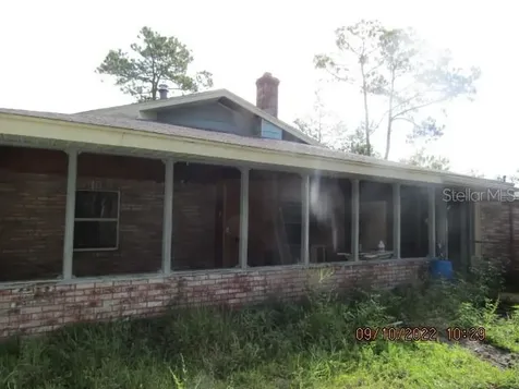 2717 Pine Tree Road Deland FL 32720
