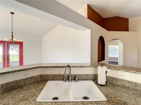 8212 Settlers Creek Loop Lakeland FL 33810