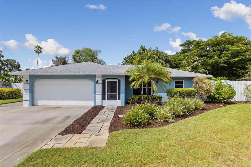 2241 Roselawn Street Sarasota FL 34231