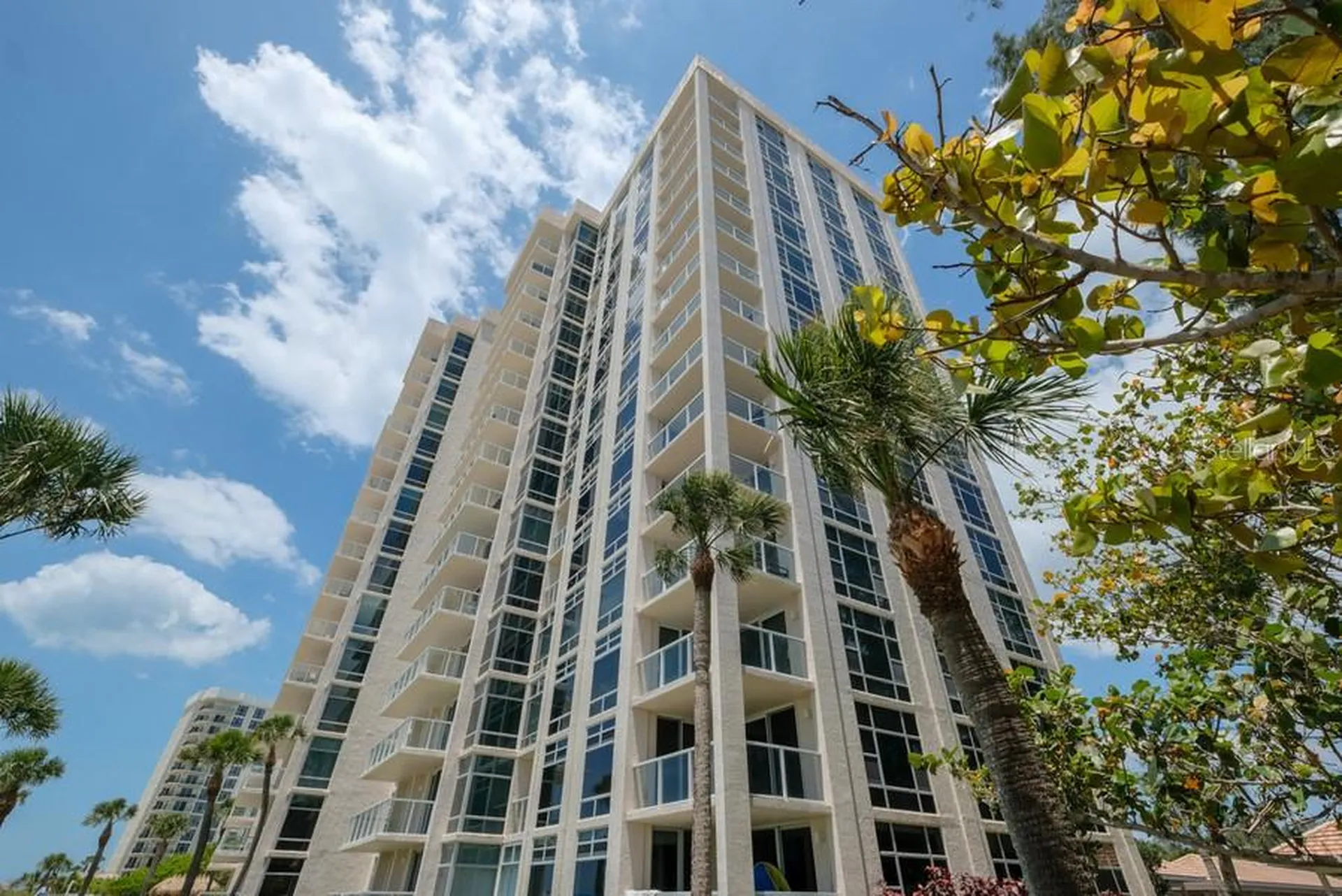 2425 Gulf Of Mexico Drive Longboat Key FL 34228