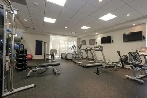 2425 Gulf Of Mexico Drive Longboat Key FL 34228