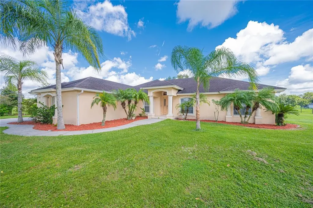 3306 Angels Crossing Court Plant City FL 33567
